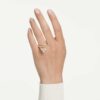 Idyllia Motif Ring Mixed Cuts, Bee, Multicolored, Gold-Tone Plated