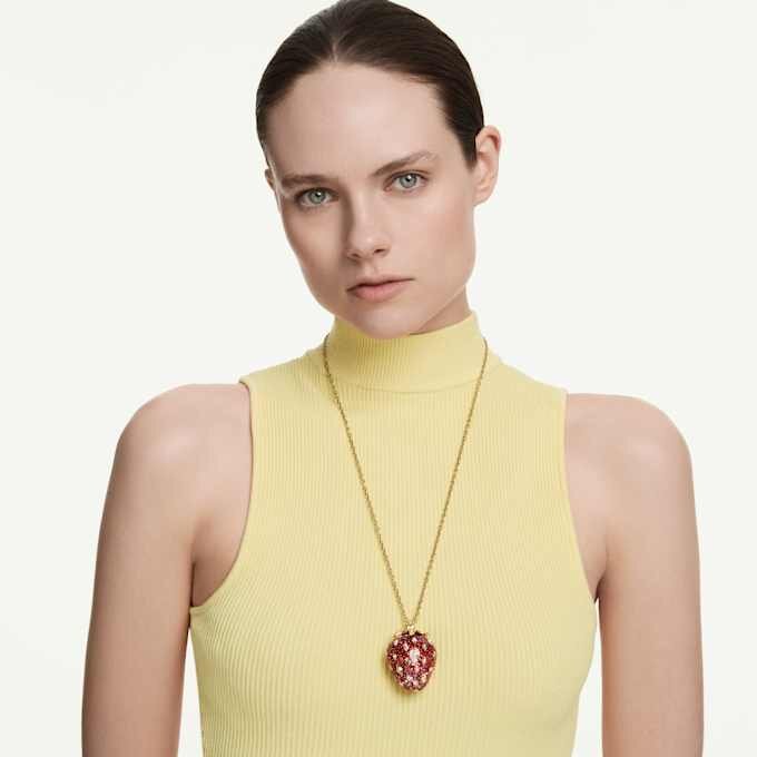 Idyllia Pendant Mixed Cuts, Strawberry, Red, Gold-Tone Plated Idyllia Pendant Mixed Cuts, Strawberry, Red, Gold-Tone Plated